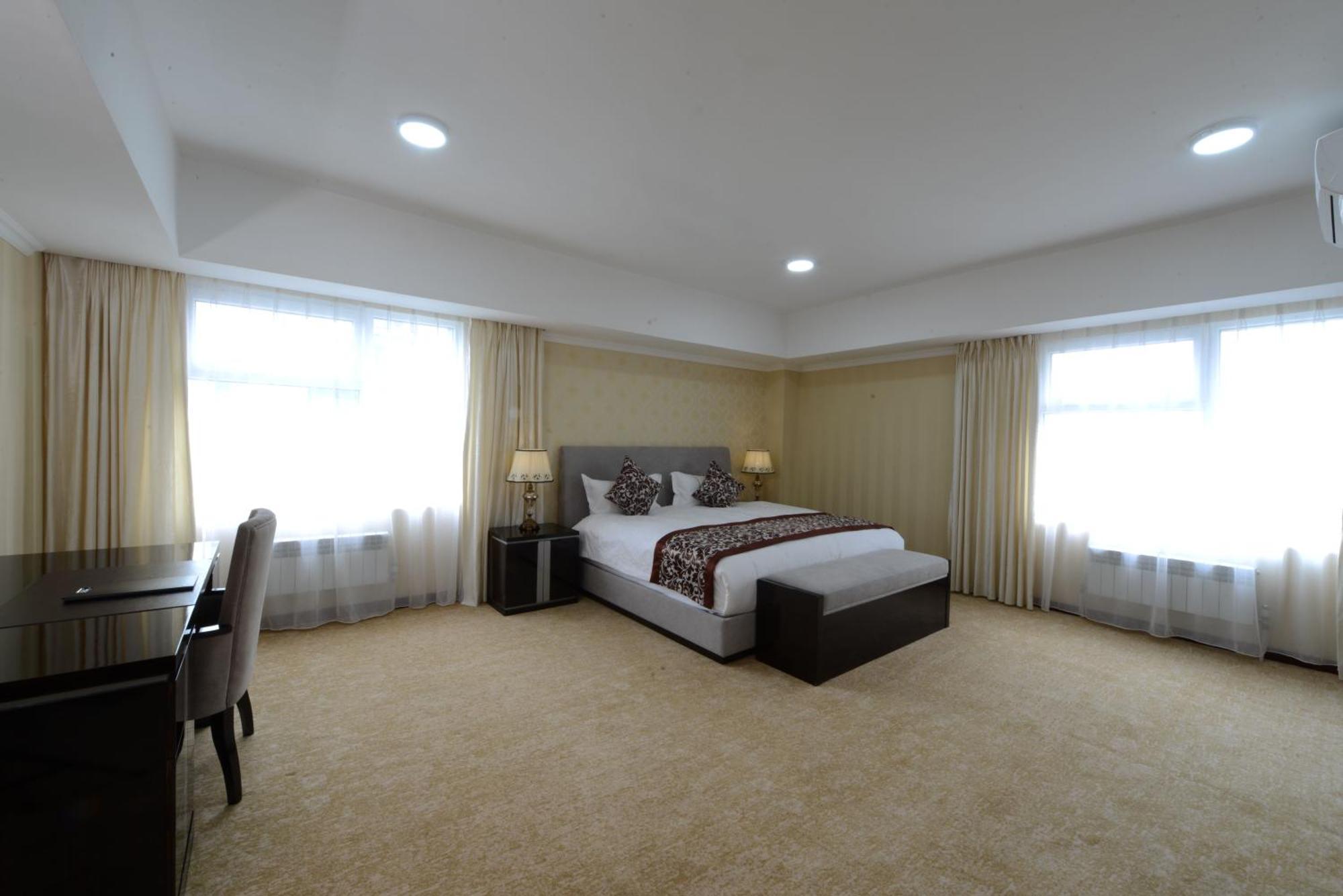 Alpha Hotel Ulan Batur Dış mekan fotoğraf